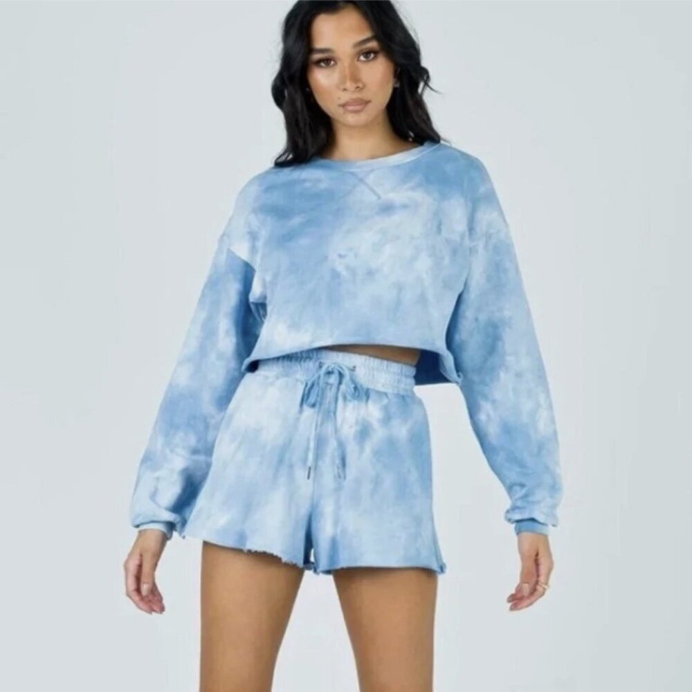 {Princess Polly} Bianca Blue Tie Dye Cropped Crew Neck Sweatshirt ~ Size 2